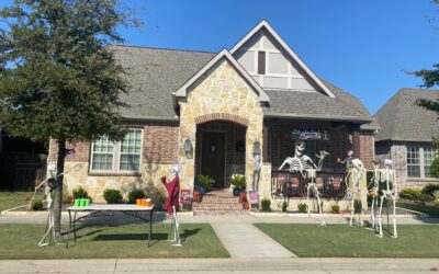 Halloween in Frisco, Texas: Home Decorations, Tour Plan, and Transportation for a Night of Thrills